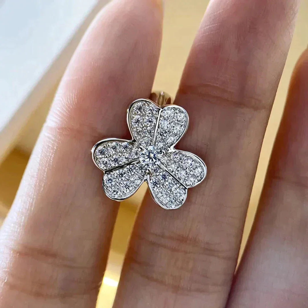 ¡®Twinkle jewelry¡¯CLOVER COMOS DIAMOND EARRINGS SILVER