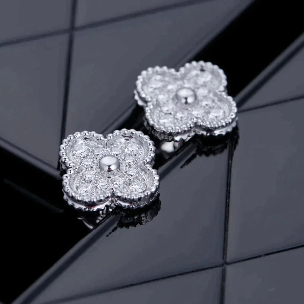¡®Twinkle jewelry¡¯CLOVER 1 MOTIFS DIAMOND STUD EARRINGS SILVER