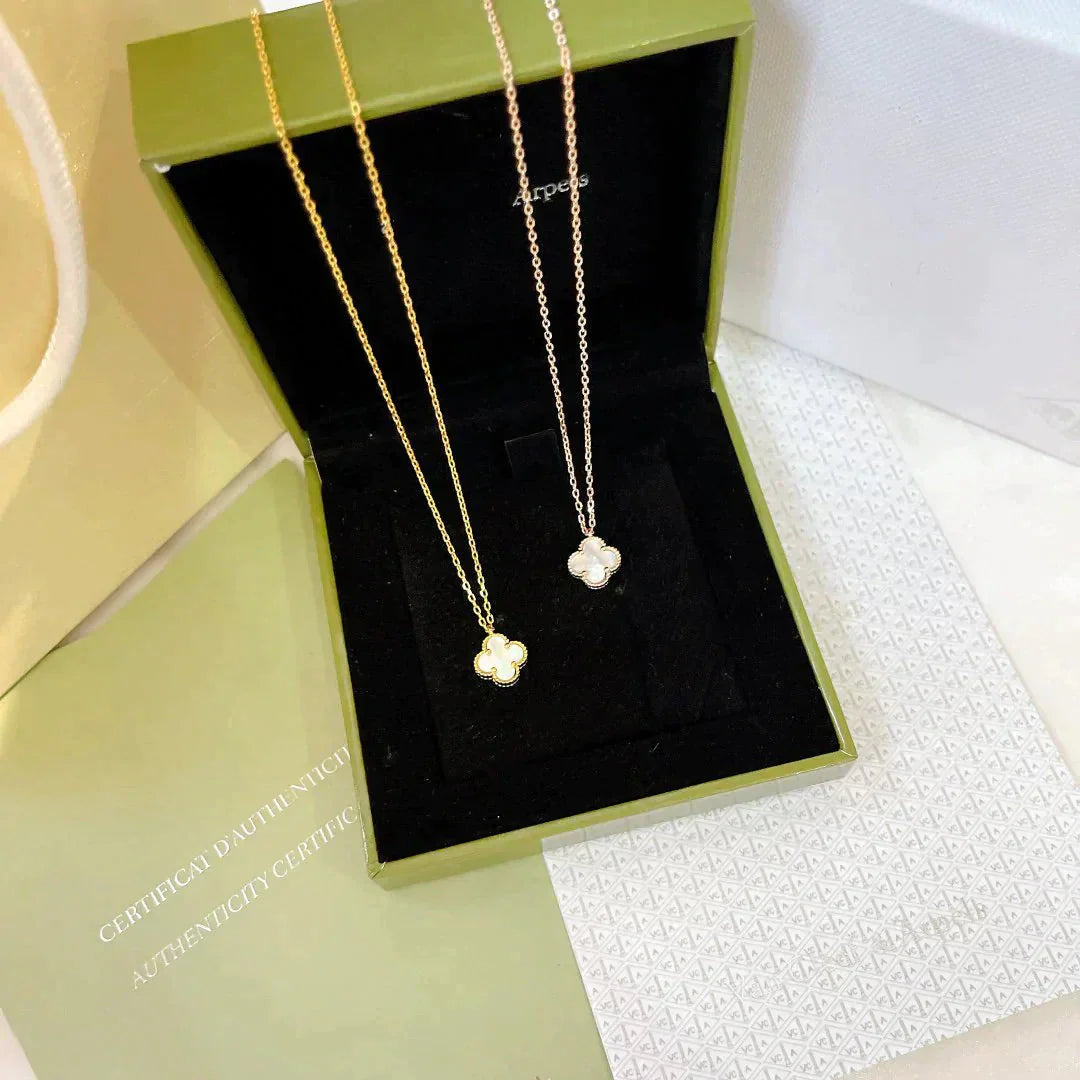 ¡®Twinkle jewelry¡¯CLOVER MINI 9.5MM WHITE MOTHER-OF-PEARL NECKLACE