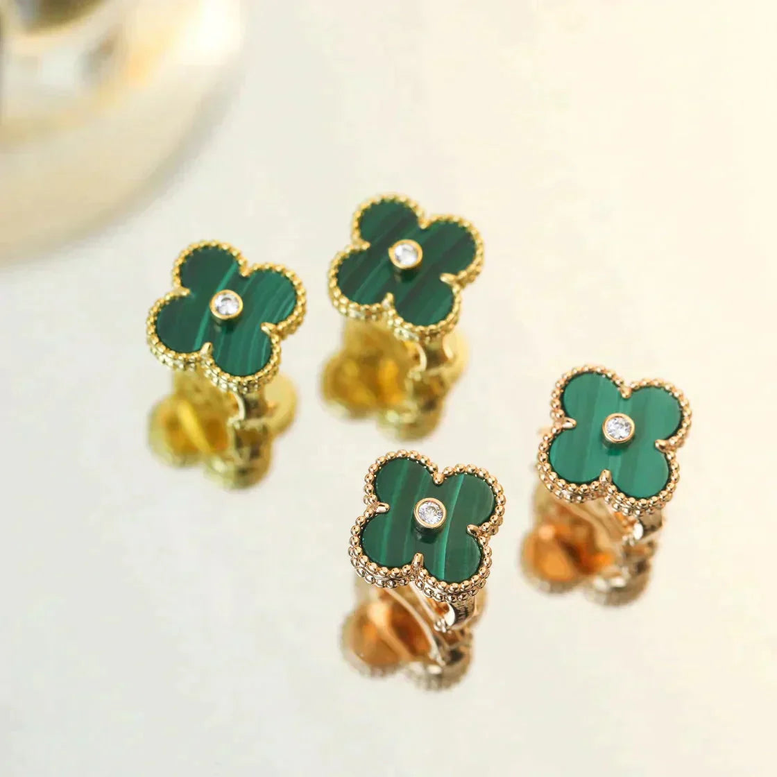 ¡®Twinkle jewelry¡¯CLOVER MEDIUM 1 MOTIFS MALACHITE DIAMOND EARRINGS