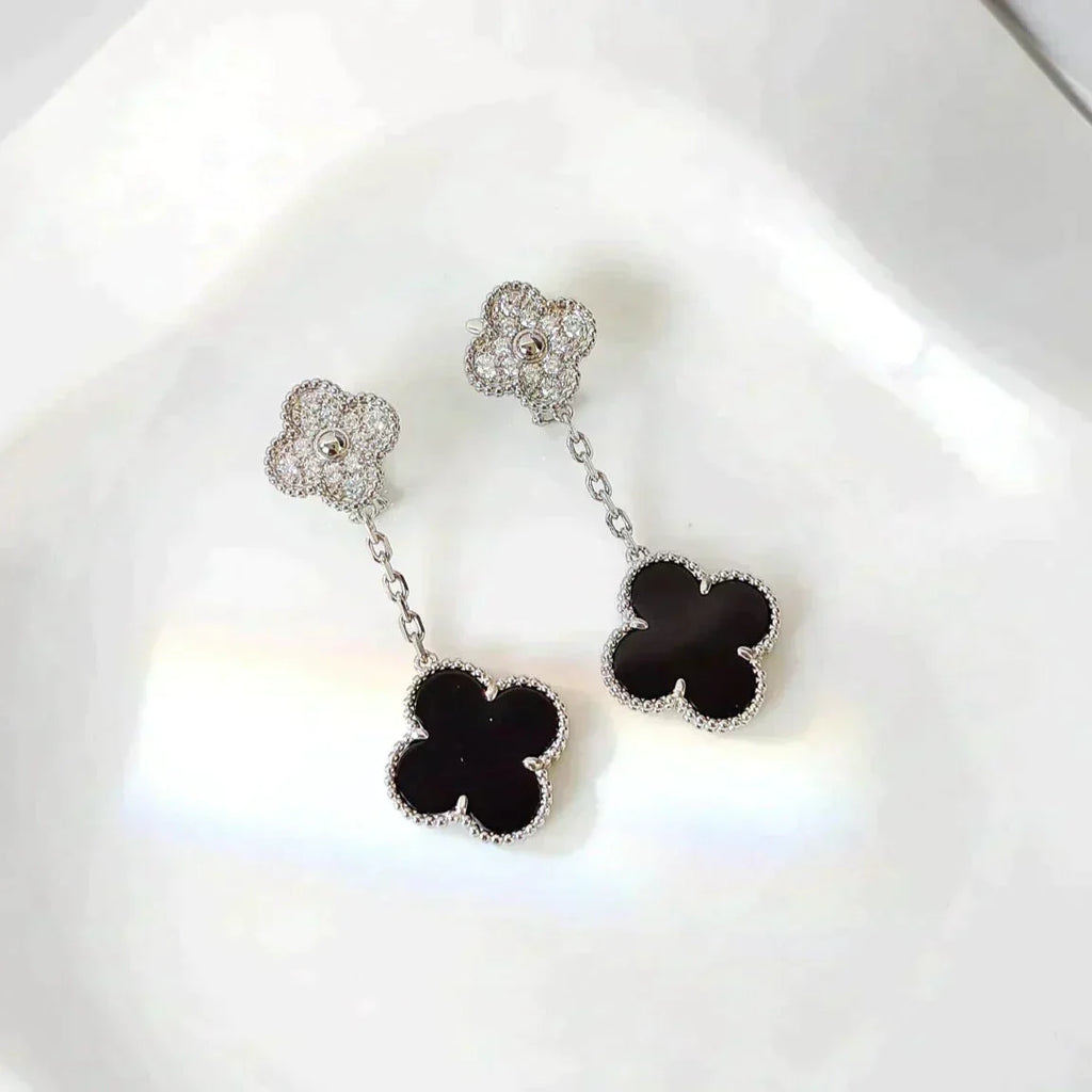 ¡®Twinkle jewelry¡¯CLOVER 2 MOTIFS  DIAMOND ONYX EARRINGS SILVER
