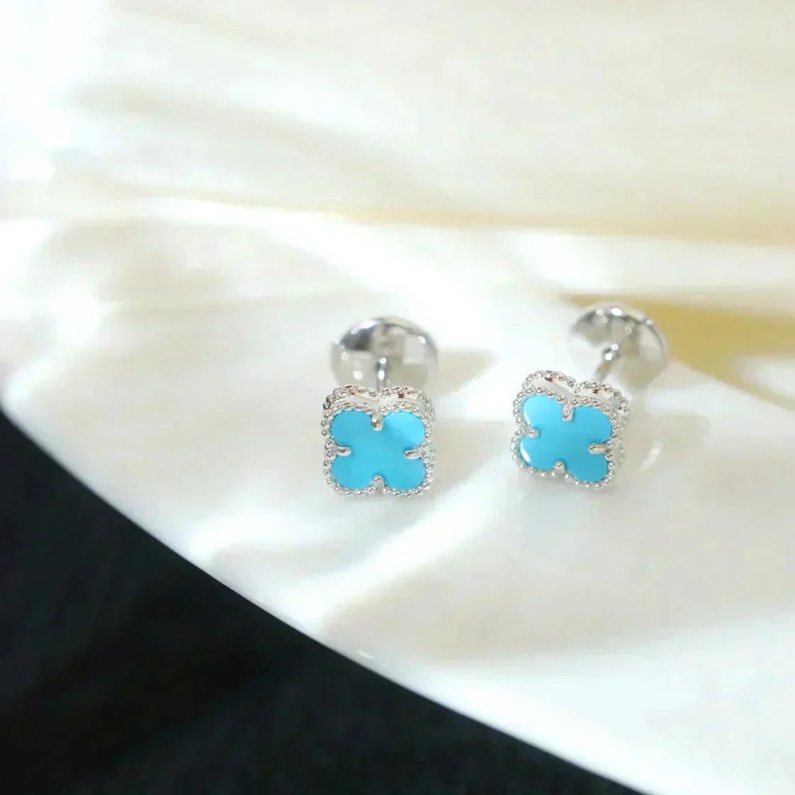 ¡®Twinkle jewelry¡¯CLOVER MINI 9.5MM ONYX STUD EARRINGS SILVER