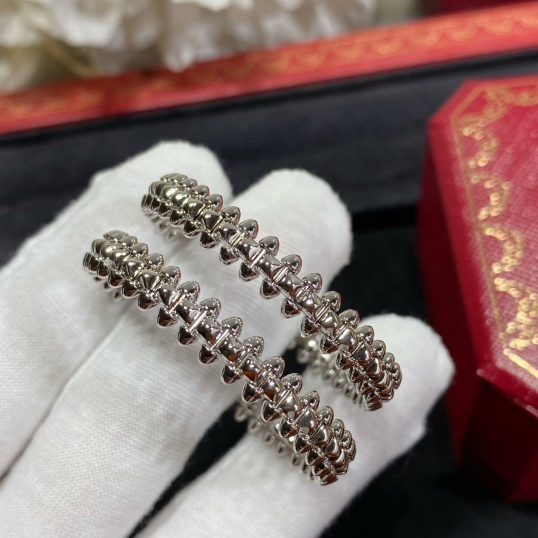 ¡®Twinkle jewelry¡¯CLASH LARGE HOOP EARRINGS