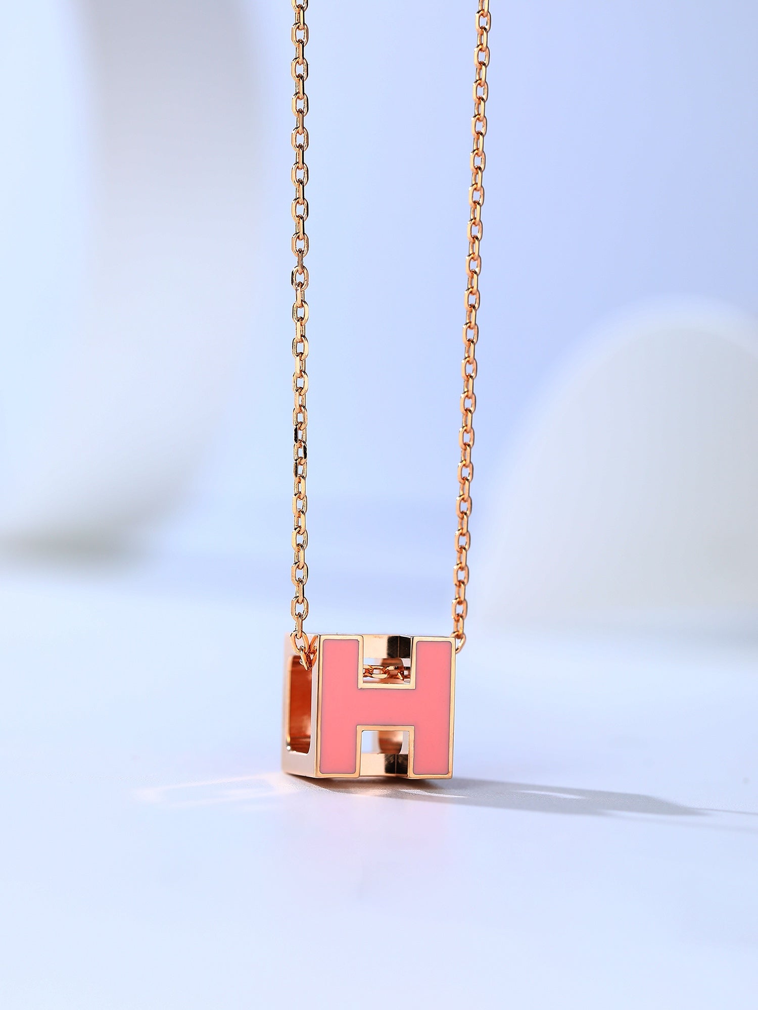 ¡®Twinkle jewelry¡¯H CAGE PINK GOLD NECKLACE