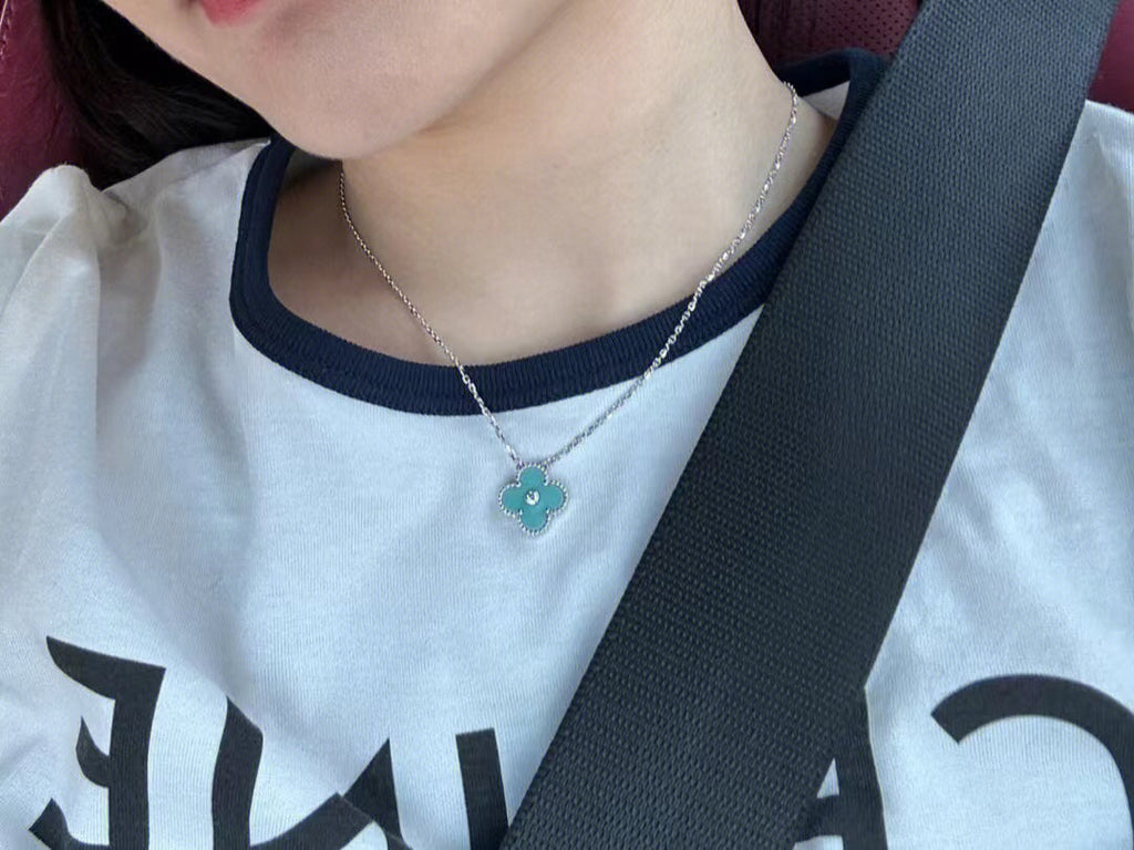 ¡®Twinkle jewelry¡¯CLOVER 1 DIAMOND LIGHT BLUE SILVER NECKLACE