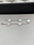 [Twinkle jewelry]New CLOVER WHITE PEARL MOP 5 MOTIF BRACELET COLLECTION