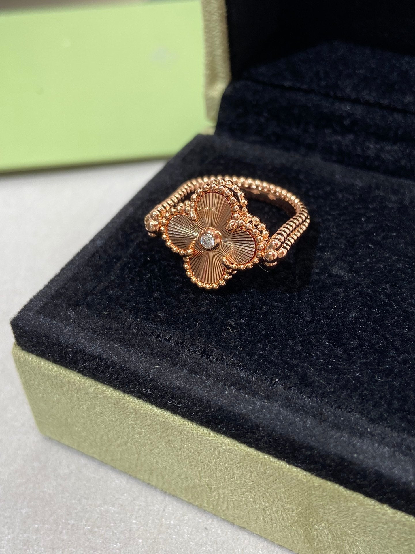 ¡®Twinkle jewelry¡¯CLOVER RIVERSIBLE ROSE GOLD RING