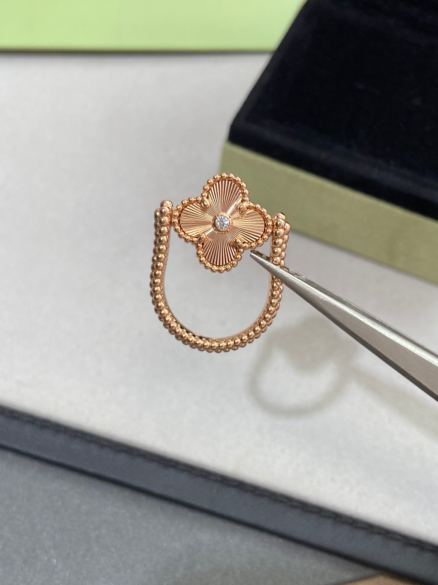 ¡®Twinkle jewelry¡¯CLOVER RIVERSIBLE ROSE GOLD RING