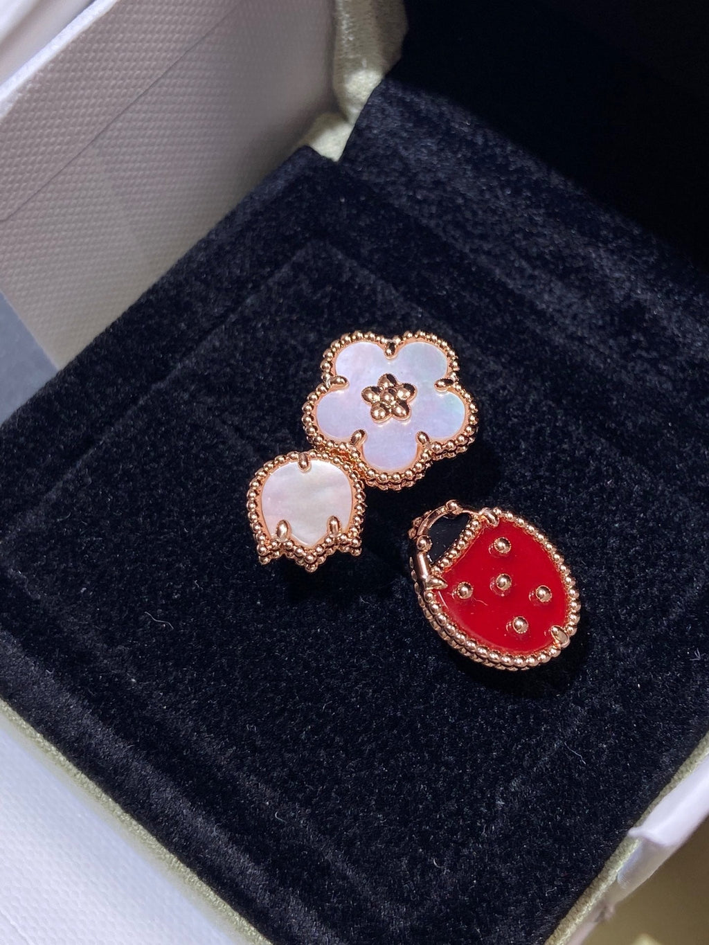 ¡®Twinkle jewelry¡¯LUCKY 3 MOTIF ROSE GOLD RING