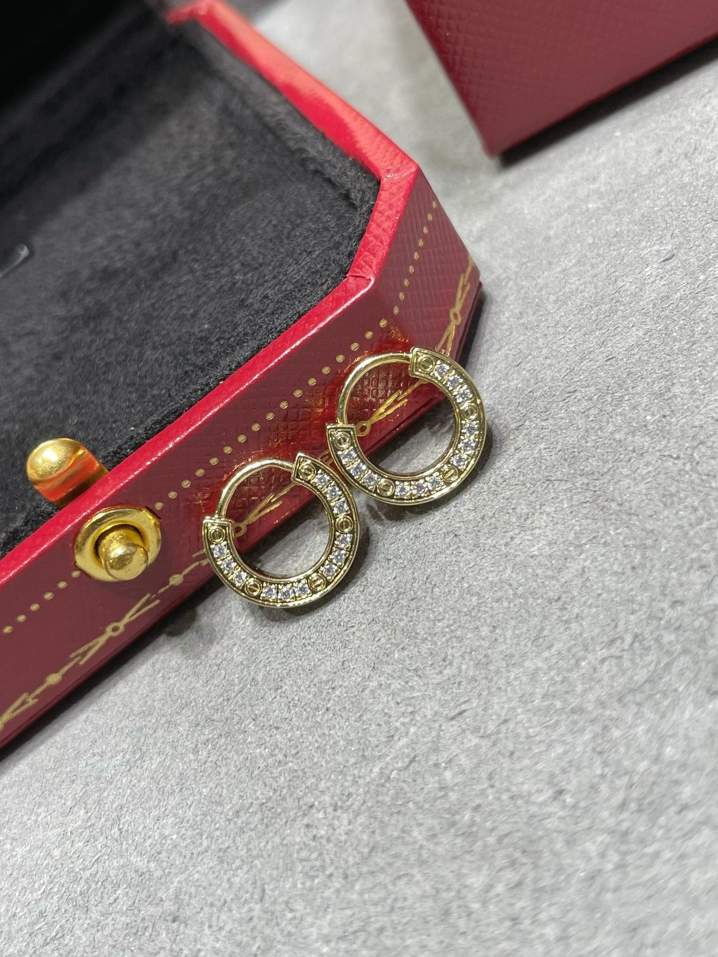 ¡®Twinkle jewelry¡¯LOVE DIAMOND EARRINGS