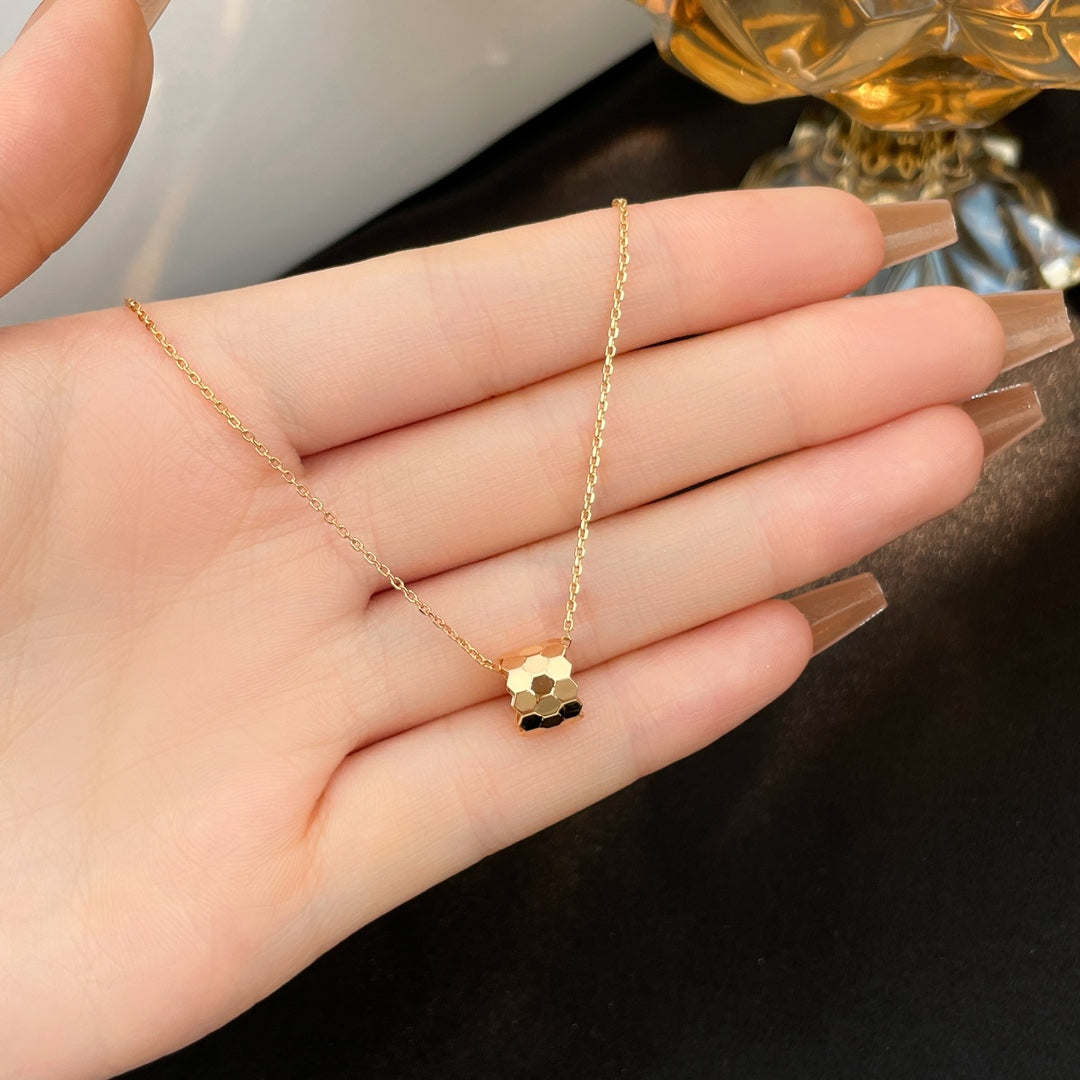 ¡®Twinkle jewelry¡¯BEE MINI NECKLACE