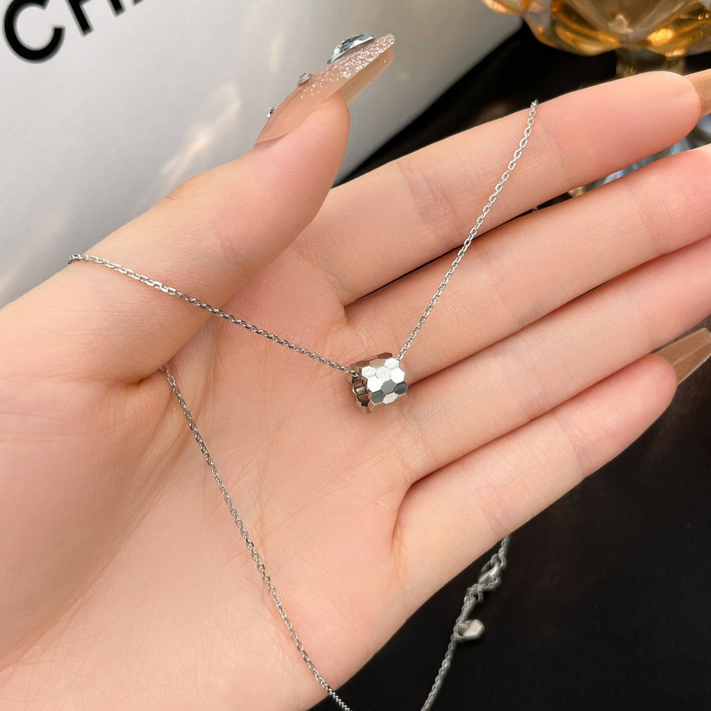 ¡®Twinkle jewelry¡¯BEE MINI NECKLACE