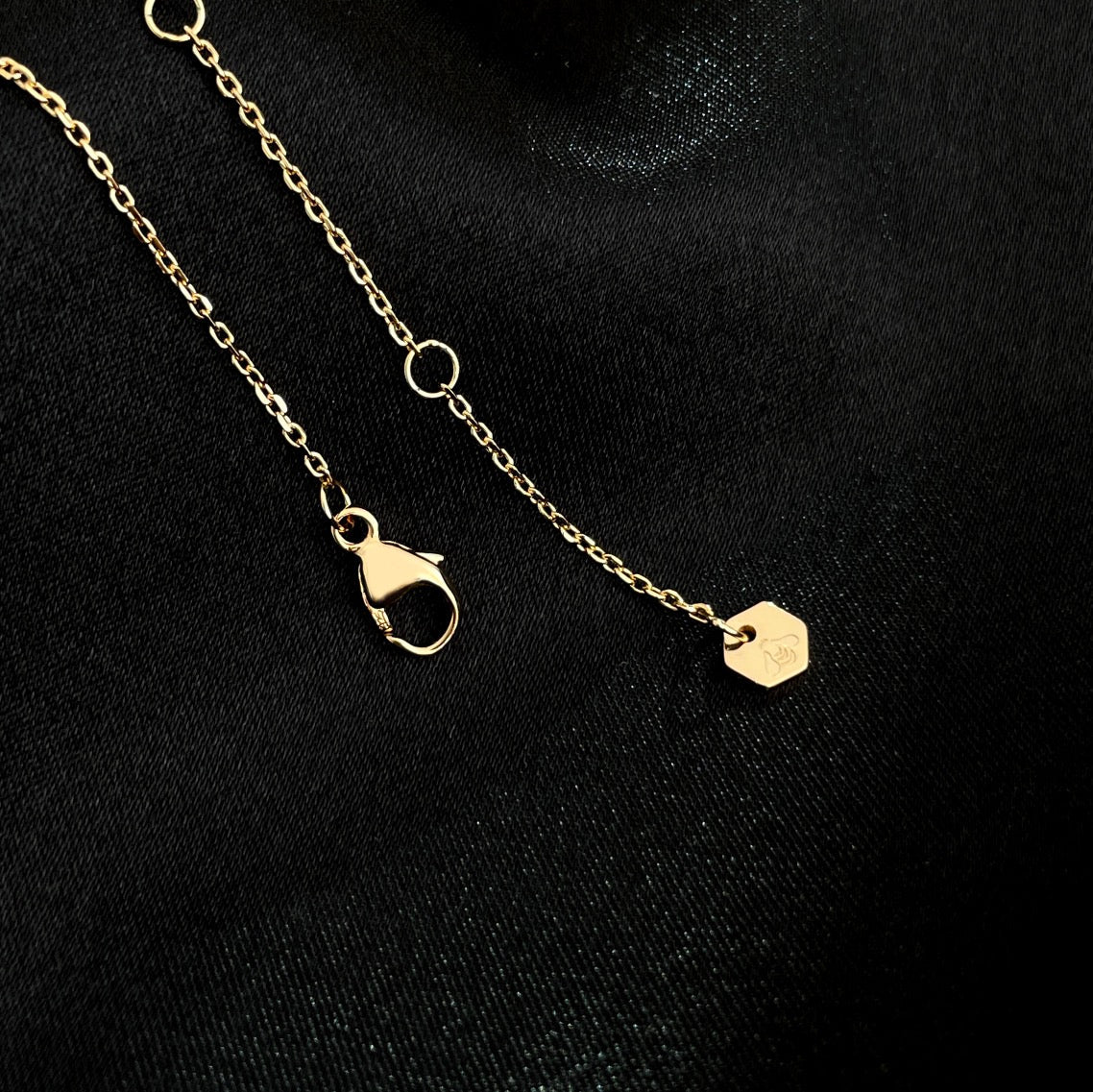 ¡®Twinkle jewelry¡¯BEE MINI NECKLACE