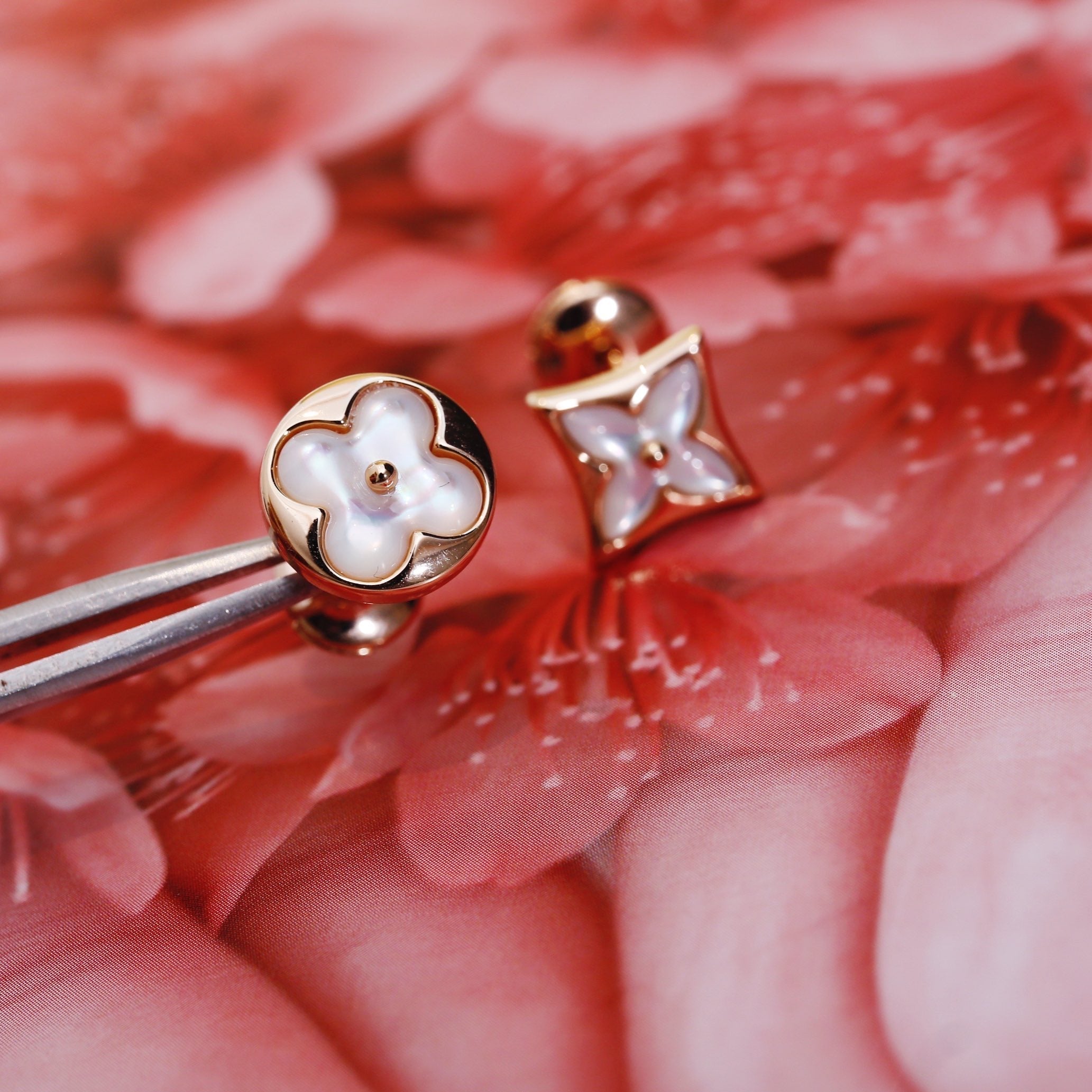 ¡®Twinkle jewelry¡¯STAR AND SUN PINK GOLD MOP STUD EARRINGS