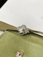 ¡®Twinkle jewelry¡¯CLOVER SILVER RING