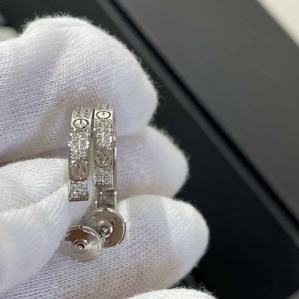 ¡®Twinkle jewelry¡¯LOVE DIAMOND SILVER HOOP EARRINGS