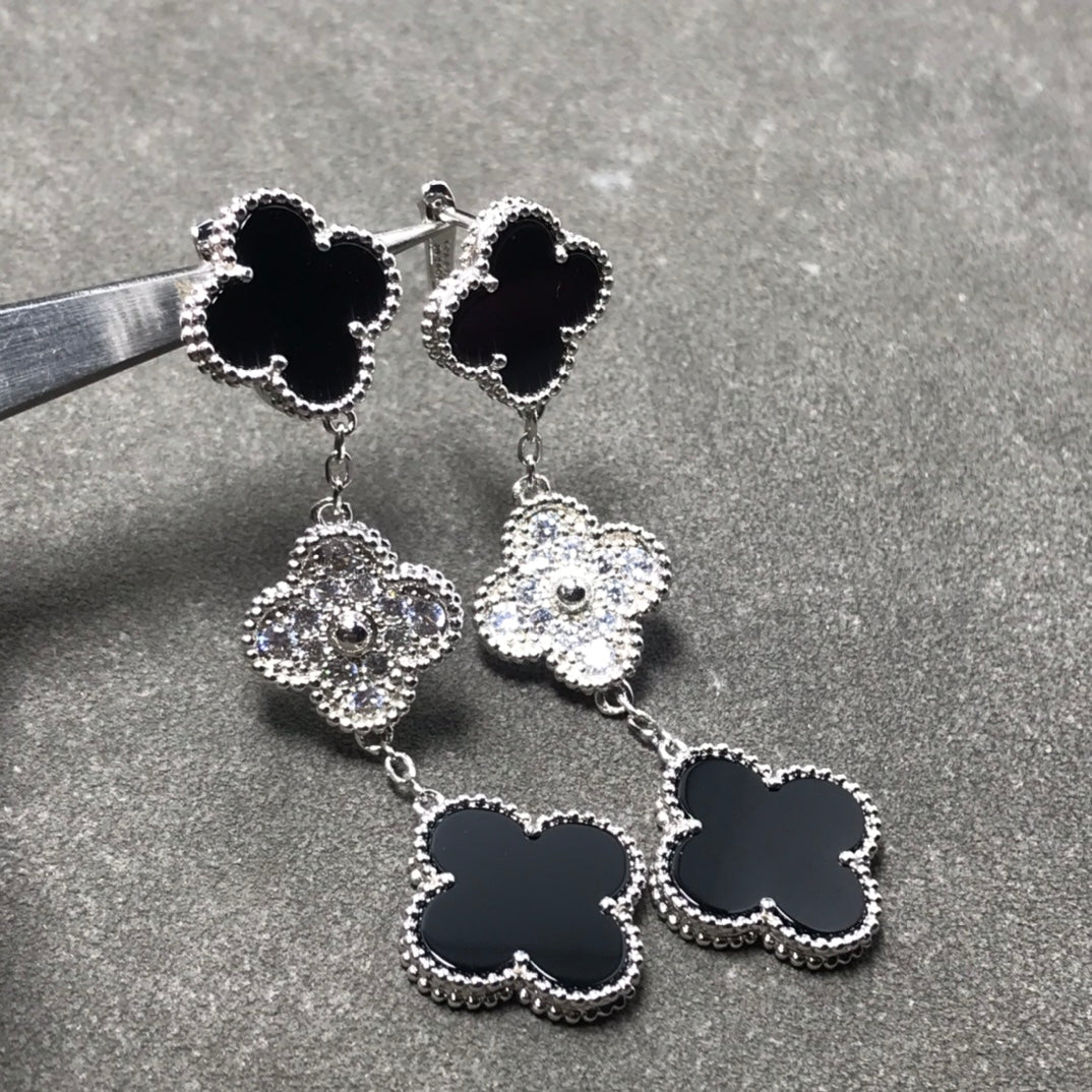 ¡®Twinkle jewelry¡¯CLOVER 3 MOTIF DIAMOND ONYX SILVER EARRINGS