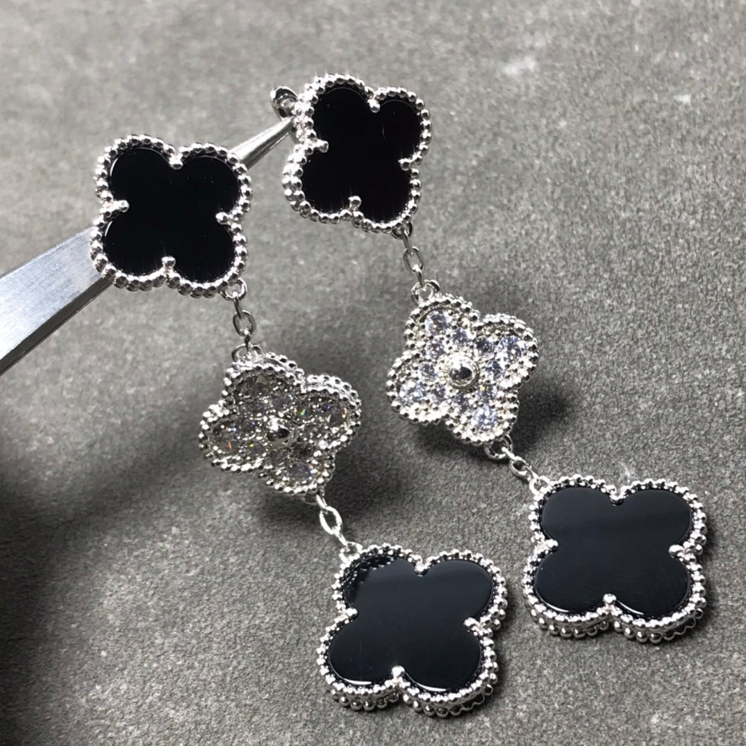 ¡®Twinkle jewelry¡¯CLOVER 3 MOTIF DIAMOND ONYX SILVER EARRINGS