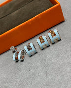 ¡®Twinkle jewelry¡¯POP H SKY BLUE STUD EARRINGS