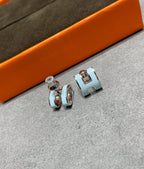 ¡®Twinkle jewelry¡¯POP H SKY BLUE STUD EARRINGS
