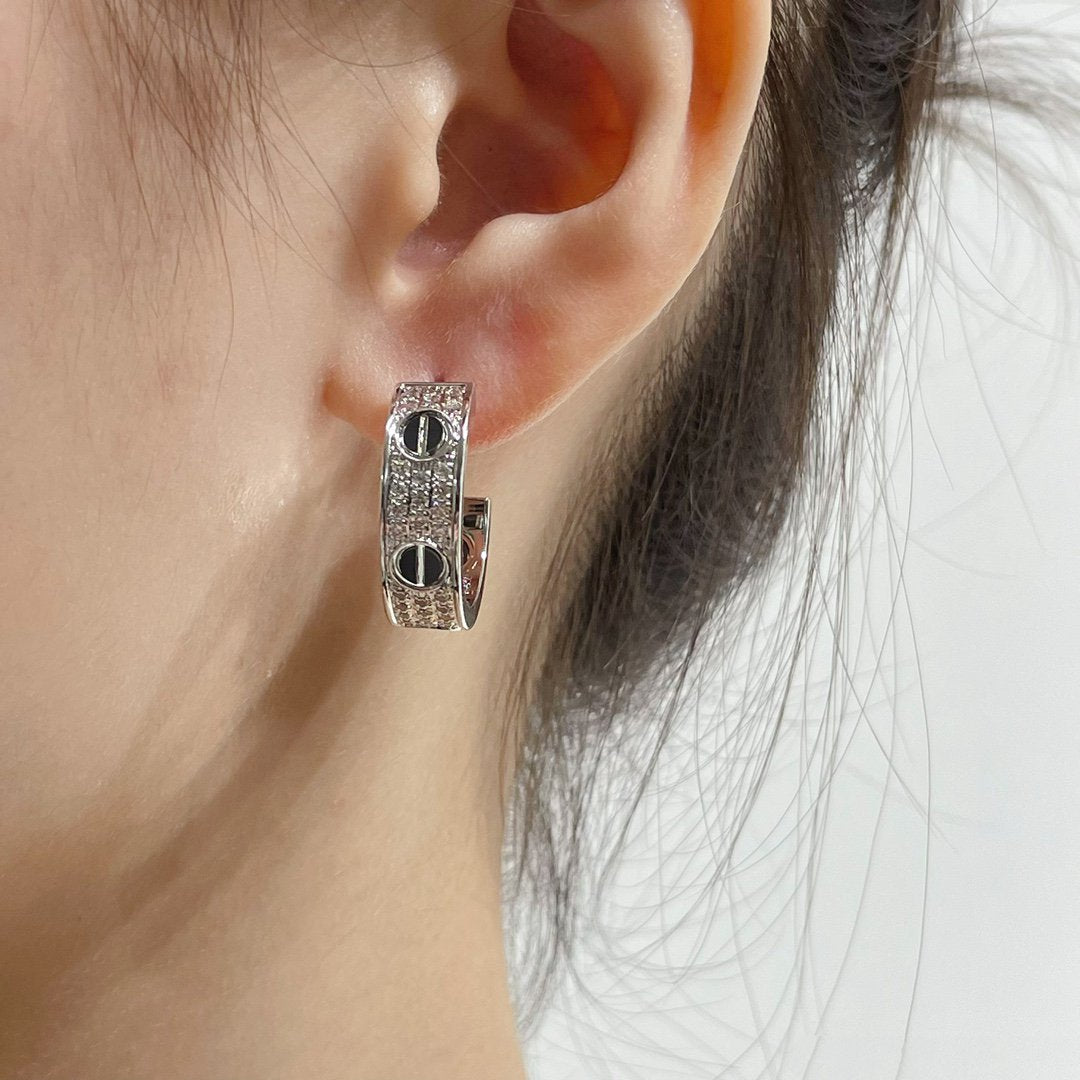 ¡®Twinkle jewelry¡¯LOVE CERAMIC DIAMOND PAVED SILVER EARRINGS