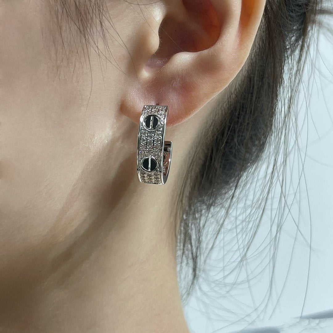 ¡®Twinkle jewelry¡¯LOVE CERAMIC DIAMOND PAVED SILVER EARRINGS