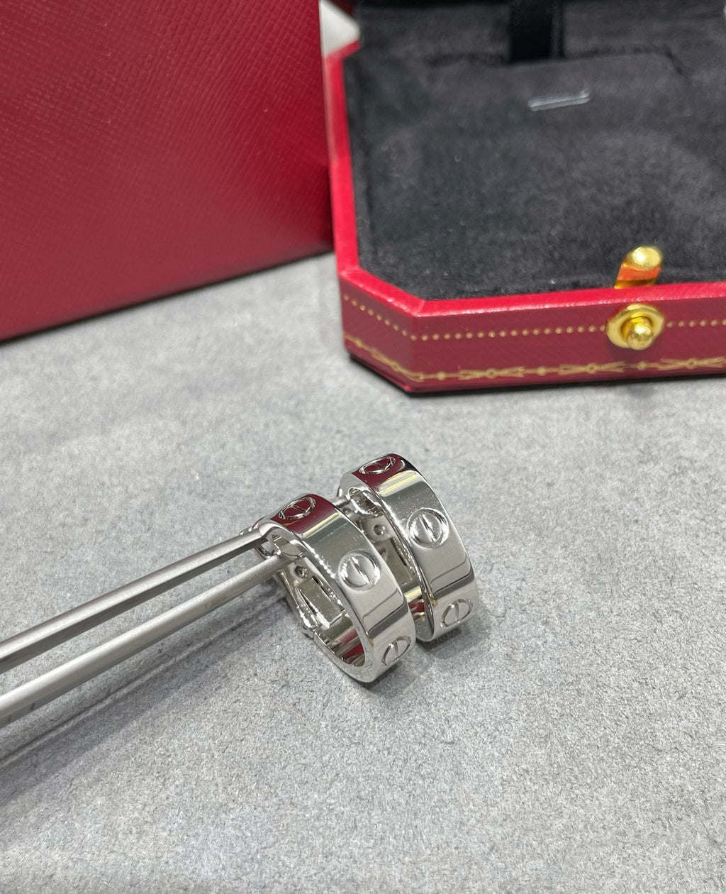 ¡®Twinkle jewelry¡¯LOVE 5.5MM EARRINGS
