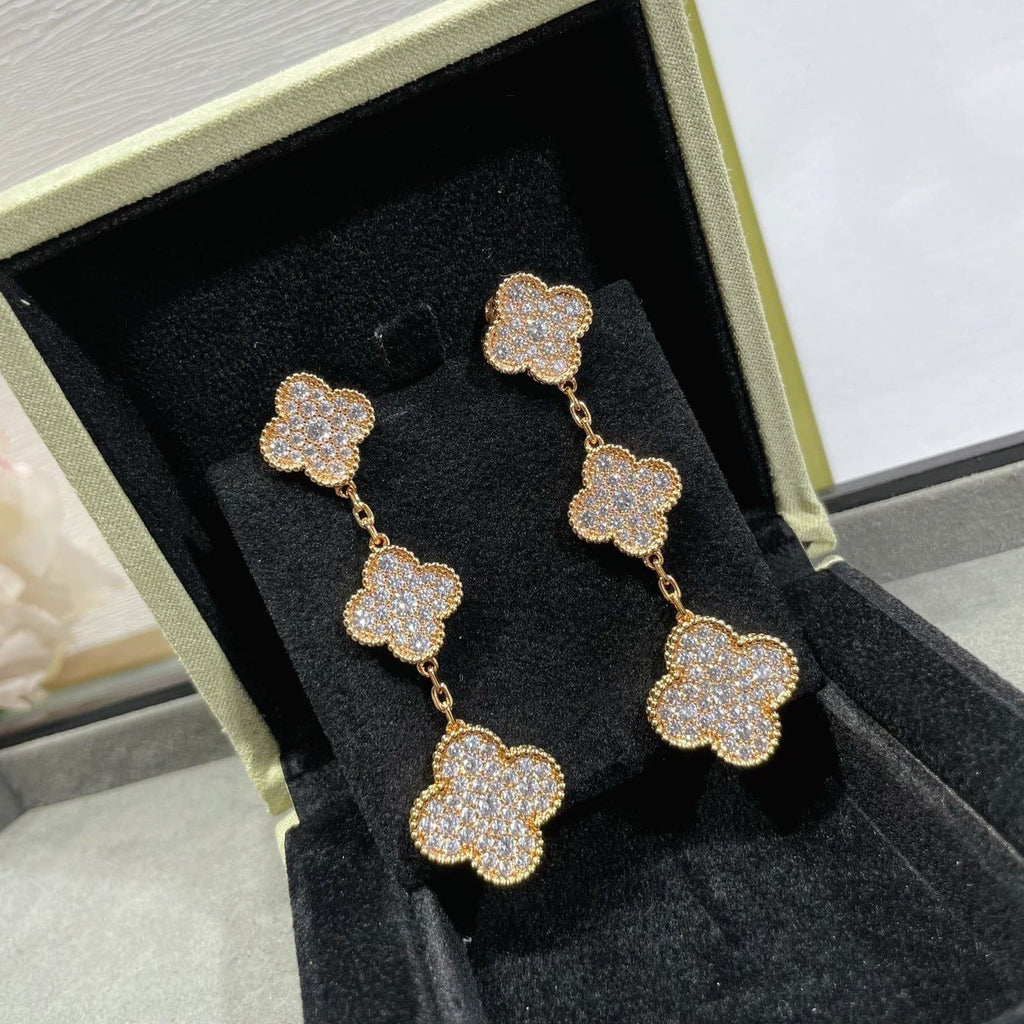 ¡®Twinkle jewelry¡¯CLOVER 3 MOTIFS DIAMOND PAVED ROSE GOLD EARRINGS