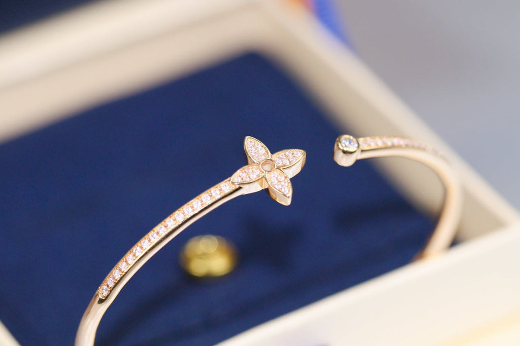 ¡®Twinkle jewelry¡¯IDYLLE PINK GOLD OPEN BRACELET DIAMOND PAVED