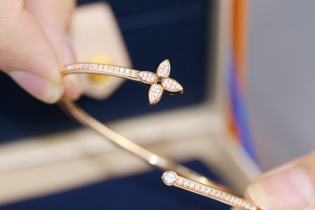 ¡®Twinkle jewelry¡¯IDYLLE PINK GOLD OPEN BRACELET DIAMOND PAVED