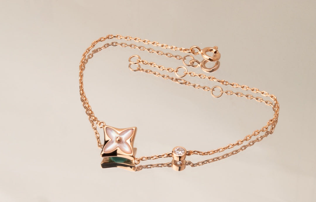 ¡®Twinkle jewelry¡¯STAR PINK MOP 1 DIAMOND PINK GOLD NECKLACE