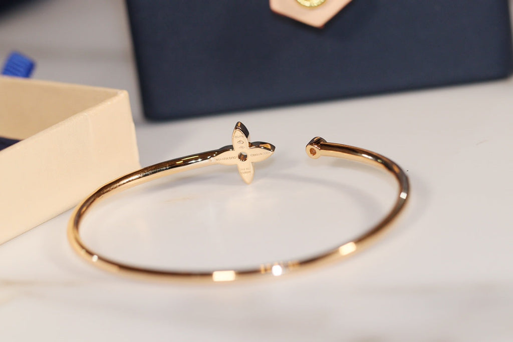 ¡®Twinkle jewelry¡¯IDYLLE GOLD OPEN BRACELET DIAMOND PAVED
