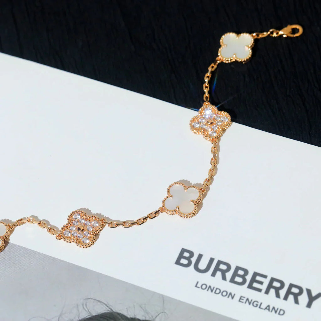 [Twinkle jewelry]New CLOVER WHITE PEARL MOP 5 MOTIF BRACELET COLLECTION