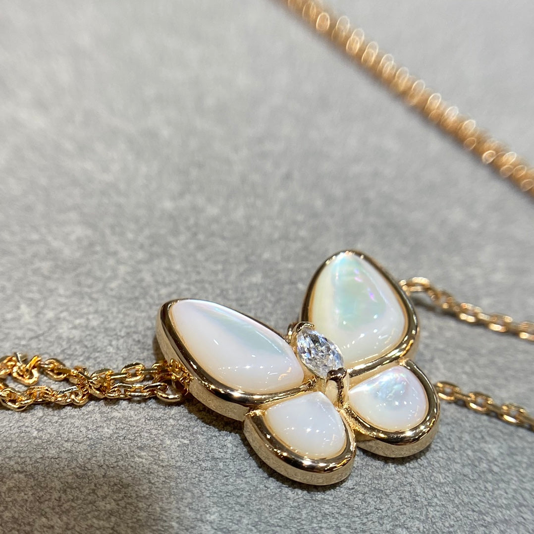 ¡®Twinkle jewelry¡¯BUTTERFLY MOP DIAMOND NECKLACE