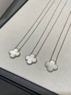 ¡®Twinkle jewelry¡¯CLOVER MEDIUM SILVER WHITE MOP NECKLACE