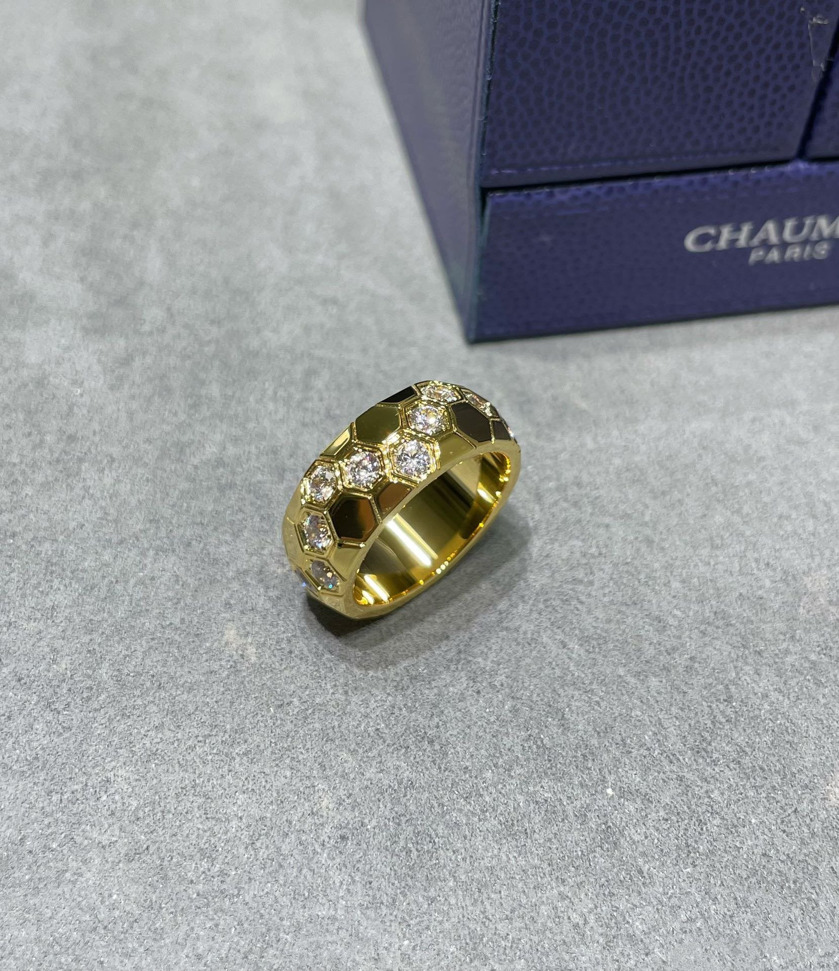 ¡®Twinkle jewelry¡¯BEE LOVE DIAMOND LARGE RING