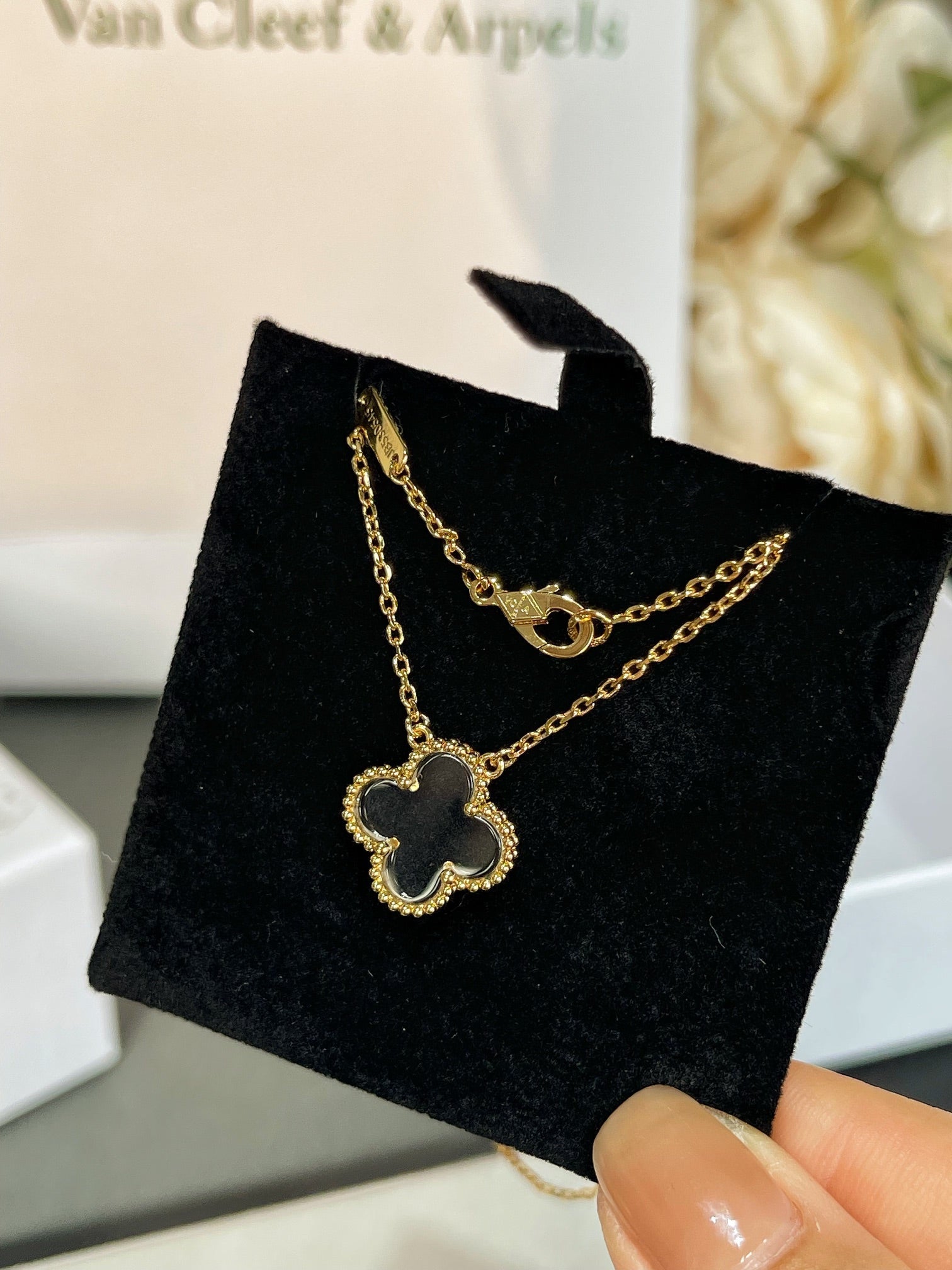¡®Twinkle jewelry¡¯CLOVER ROCK CRYSTAL ROSE GOLD NECKLACE