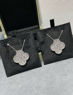 ¡®Twinkle jewelry¡¯CLOVER 25MM LARGE PENDANT DIAMOND PAVED SILVER NECKLACE