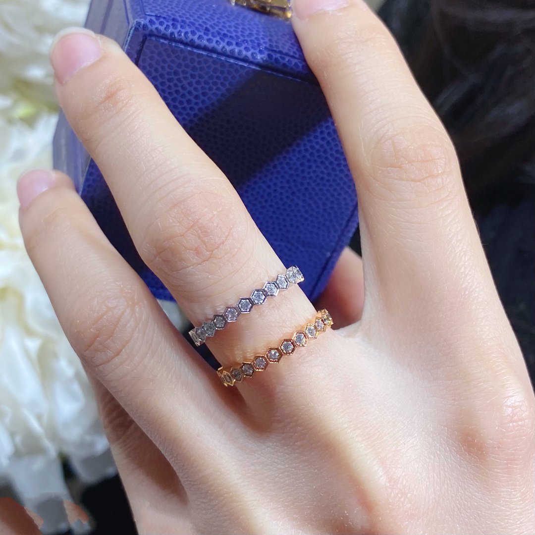 ¡®Twinkle jewelry¡¯BEE LOVE DIAMOND PAVED SMALL RING
