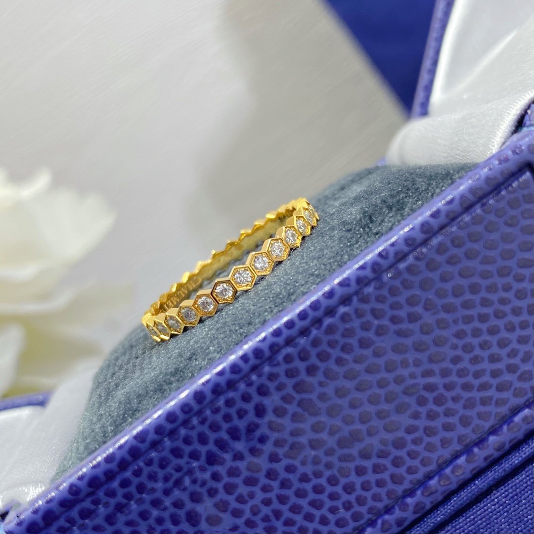 ¡®Twinkle jewelry¡¯BEE LOVE DIAMOND PAVED SMALL RING