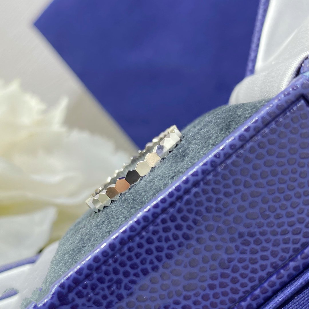 ¡®Twinkle jewelry¡¯BEE LOVE SMALL RING