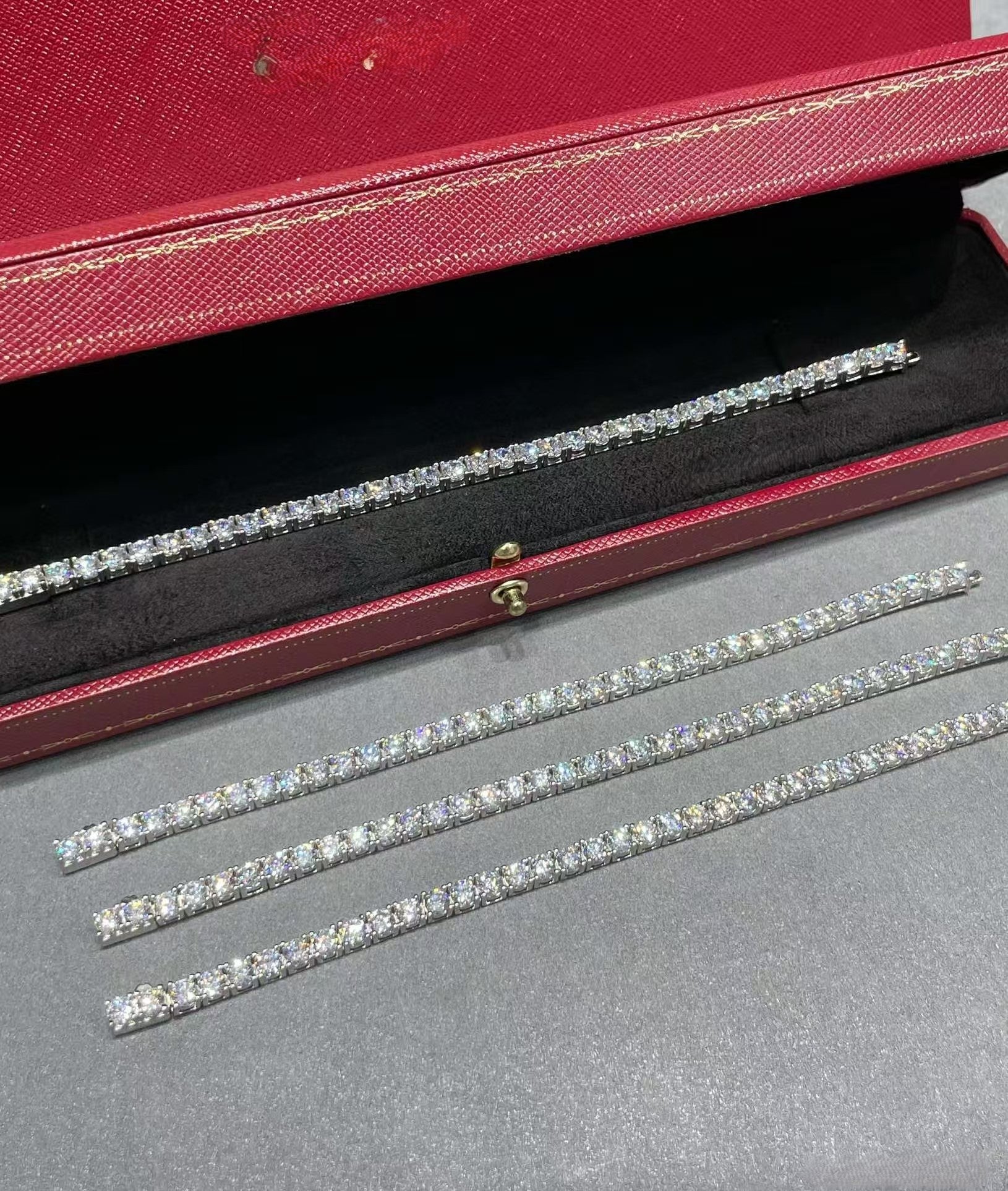 [¡®Twinkle jewelry¡¯]TENNIS BRACELET WITH FULL DIAMOND SETTING