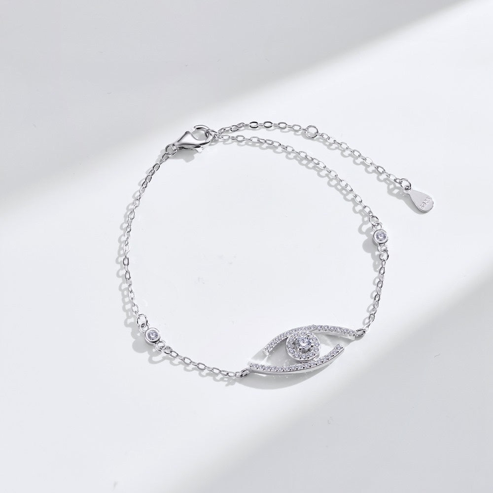 [Twinkle jewelrys]Lucky Eye Pave-Set Diamond Bracelet