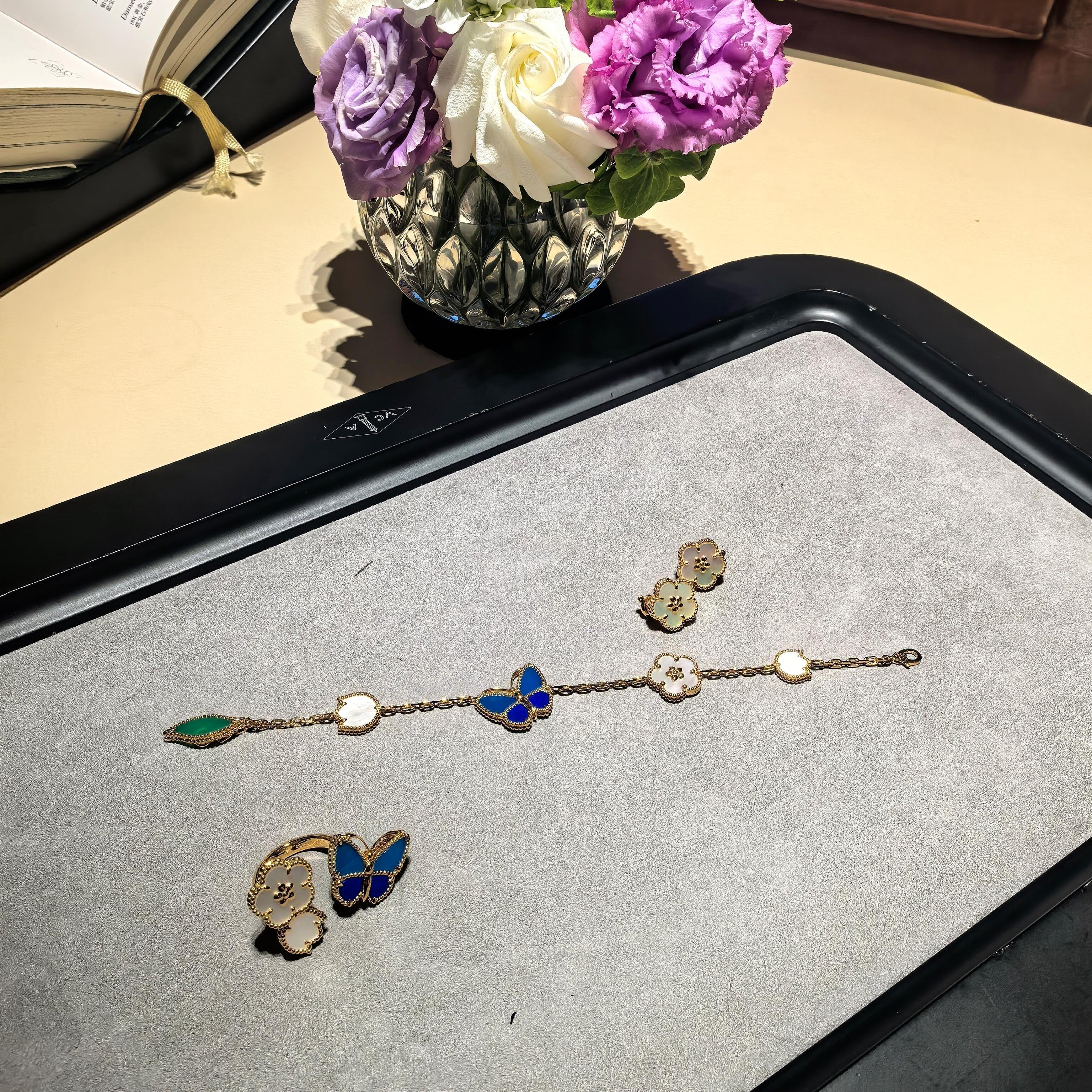 [Twinkle jewelry] 2026 NEW SPRING LUCKY 5 MOTIF BRACELET