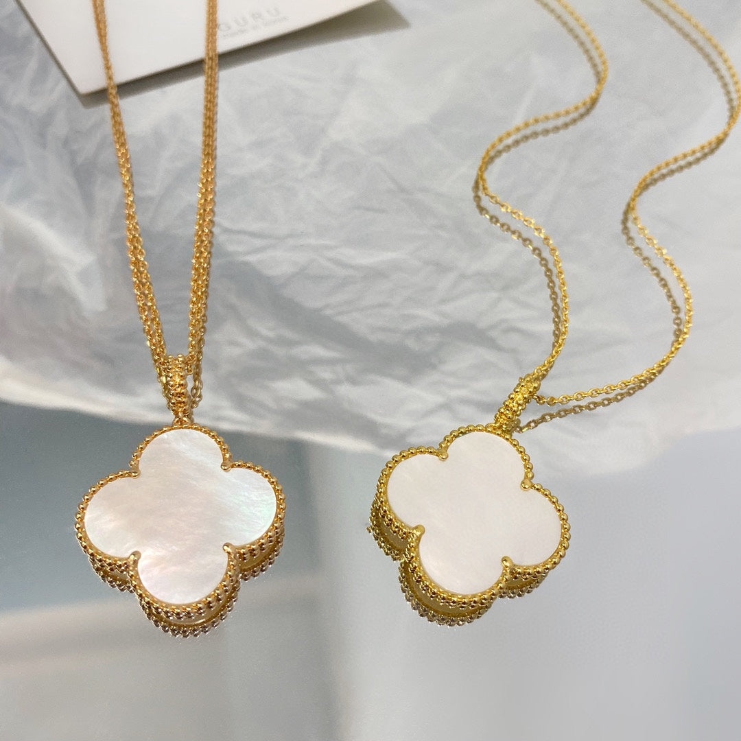 ¡®Twinkle jewelry¡¯CLOVER 25MM MOP LARGE PENDANT NECKLACE