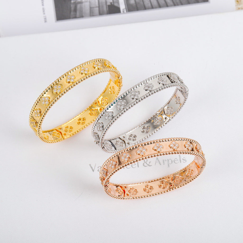 ¡®Twinkle jewelry¡¯CLOVER BRACELET 8MM DIAMONDS