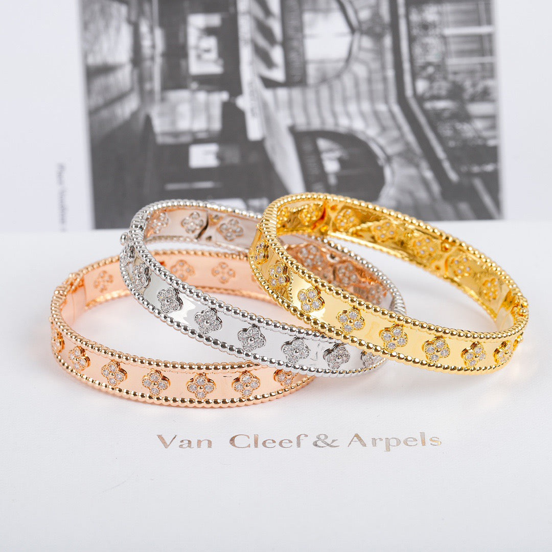 ¡®Twinkle jewelry¡¯CLOVER BRACELET 8MM DIAMONDS