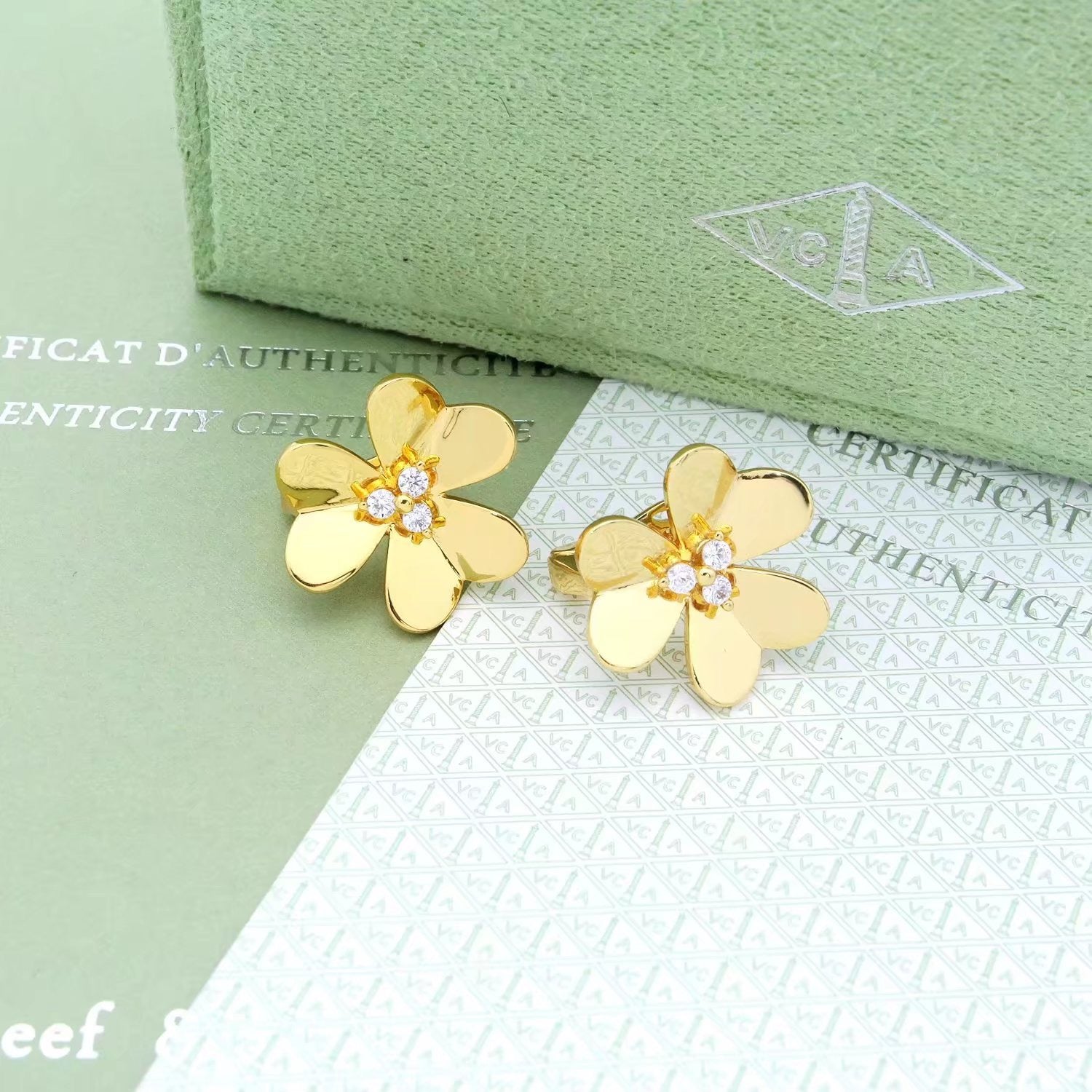 ¡®Twinkle jewelry¡¯FRIVOLE EARRINGS- LARGE MODEL