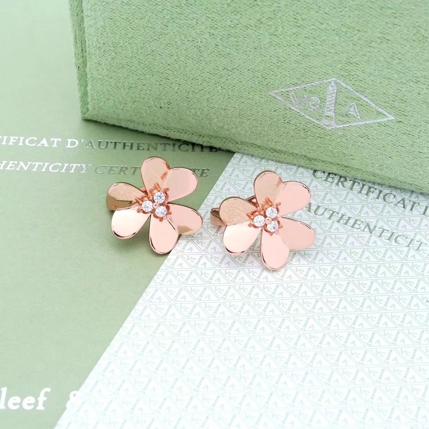 ¡®Twinkle jewelry¡¯FRIVOLE EARRINGS- LARGE MODEL