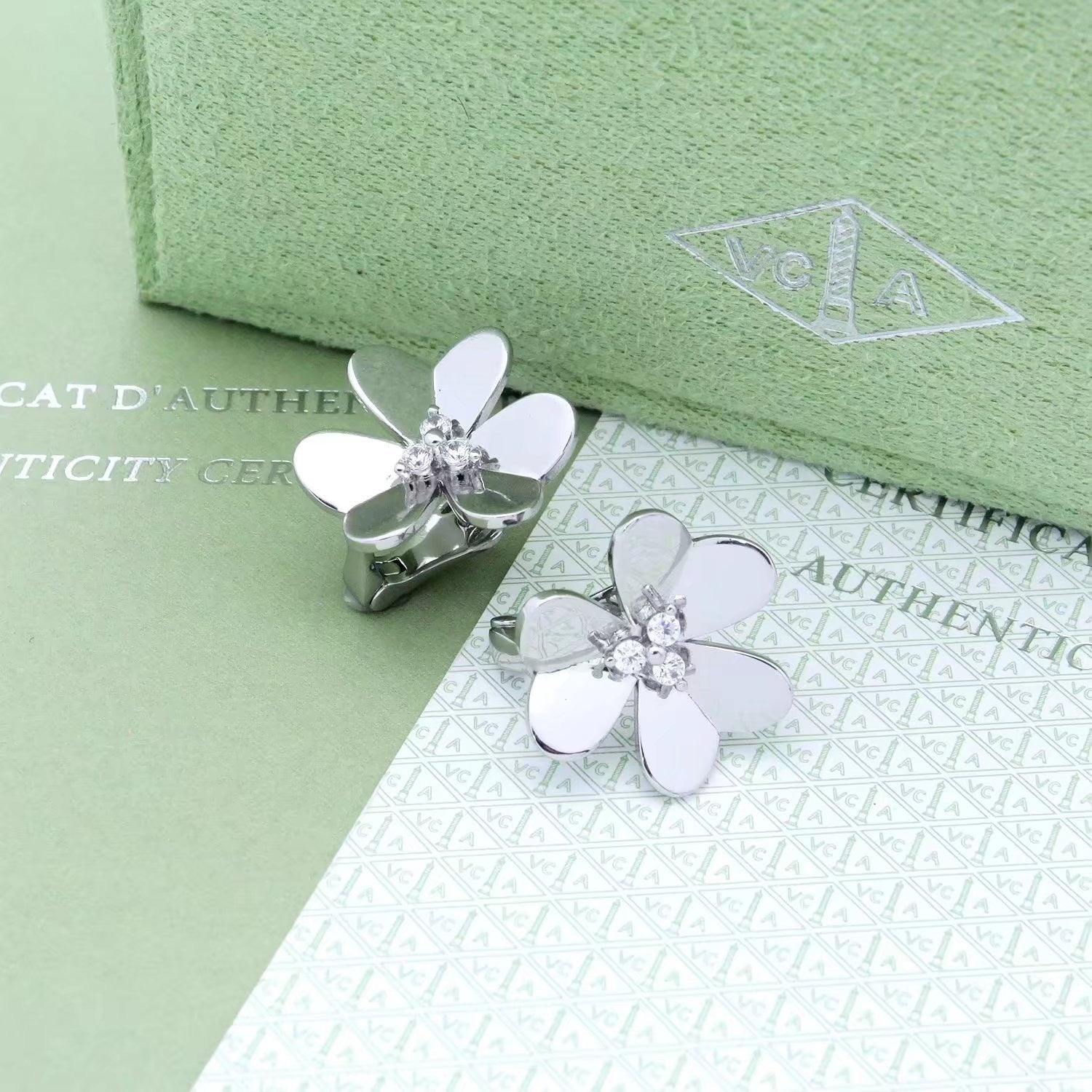 ¡®Twinkle jewelry¡¯FRIVOLE EARRINGS- LARGE MODEL
